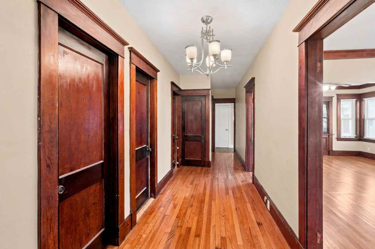 16 Hartford St - Photo 5 of 40