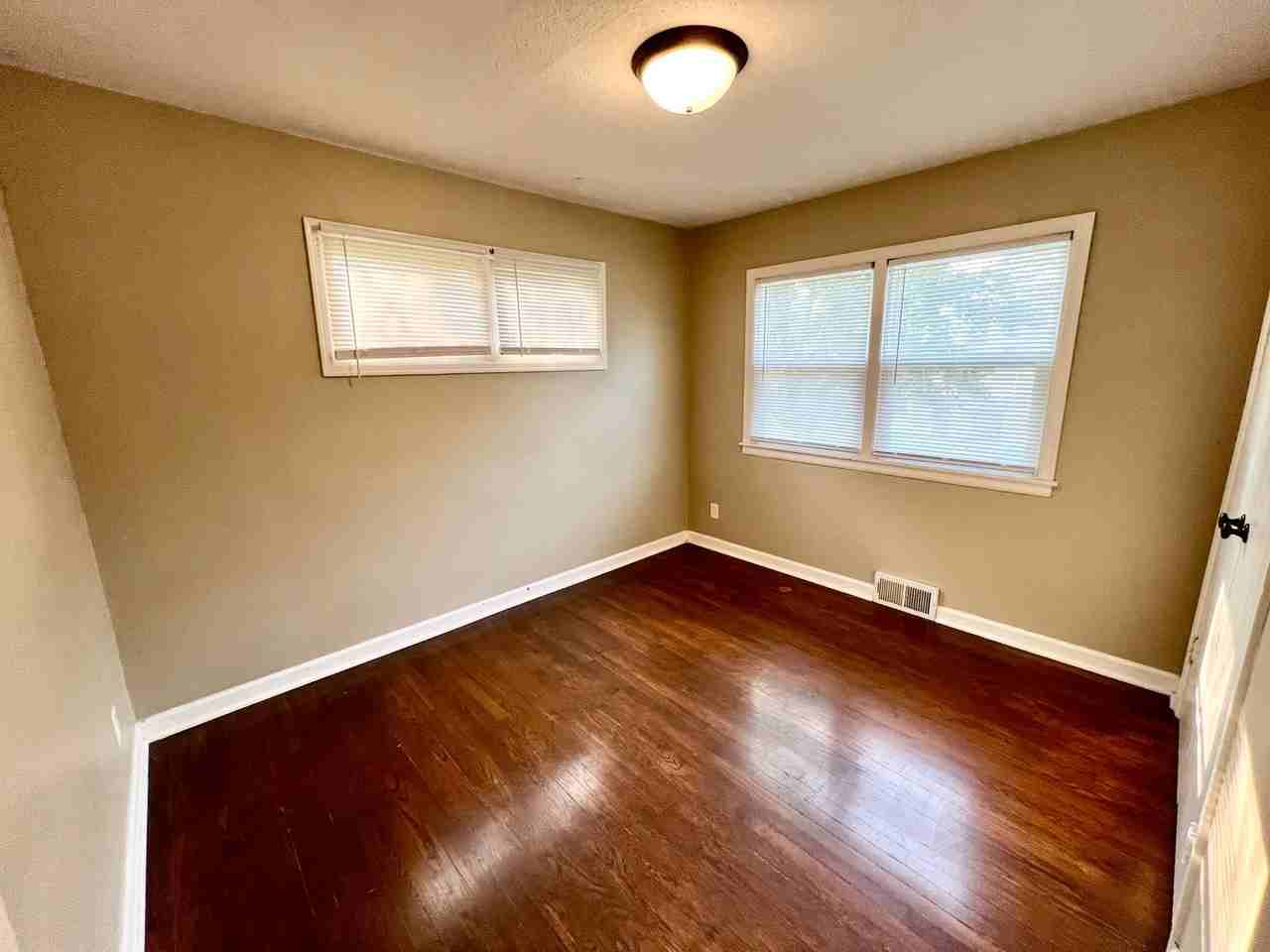 700 Ratone St - Photo 7 of 16