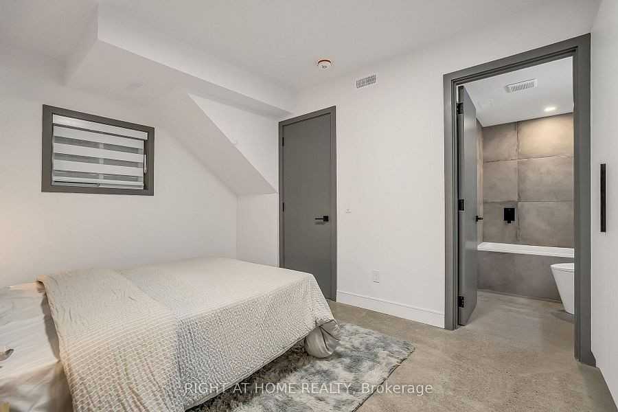 1169 Davenport Road - Photo 11
