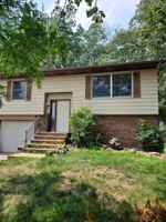 featured image of 1345 S 6th St