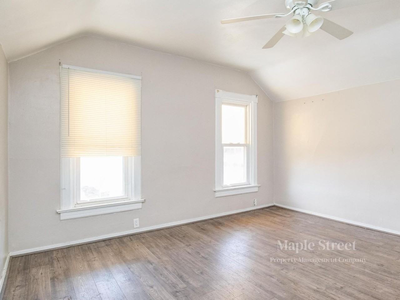 1721 1721 5th St Ext - Photo 6 of 8