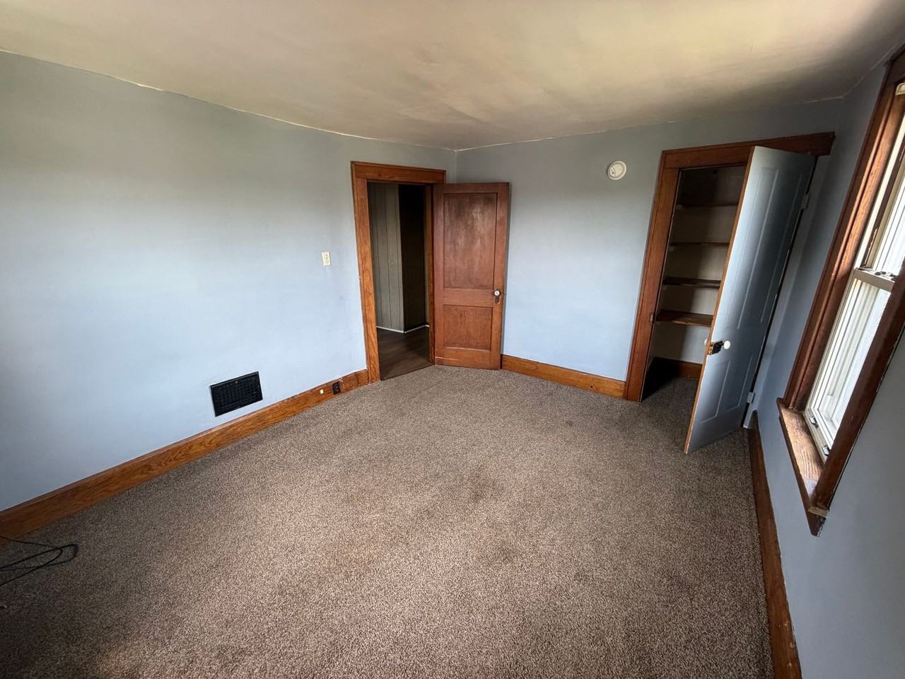 412 Buckeye St - Photo 4 of 26