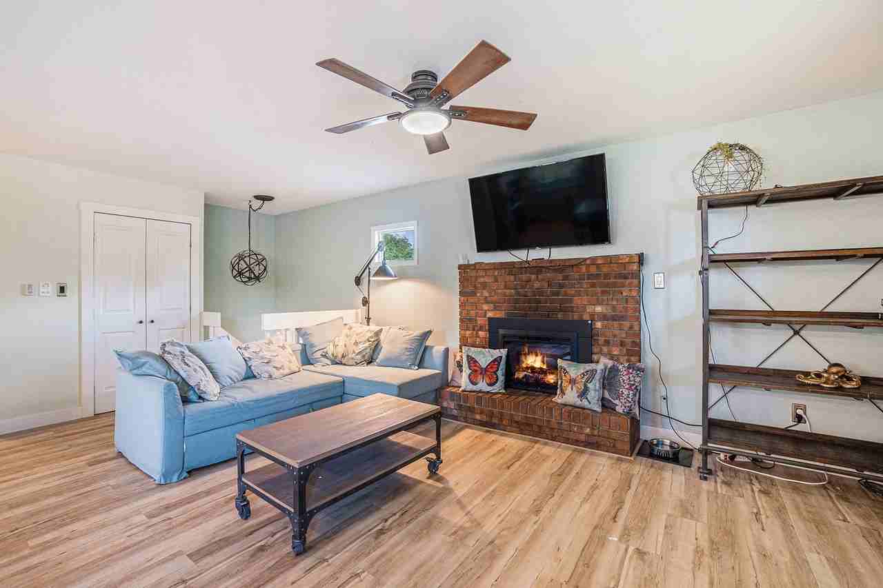 2901 Stover St - Photo 4 of 21