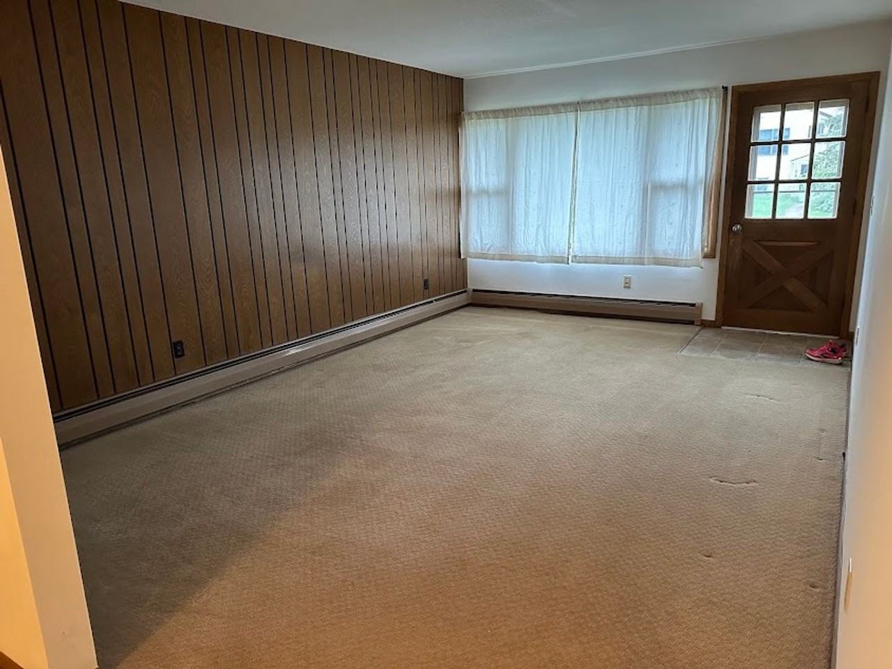521 State St - Photo 4 of 18