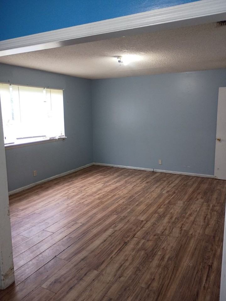 508 Mitchell Ave - Photo 5 of 10