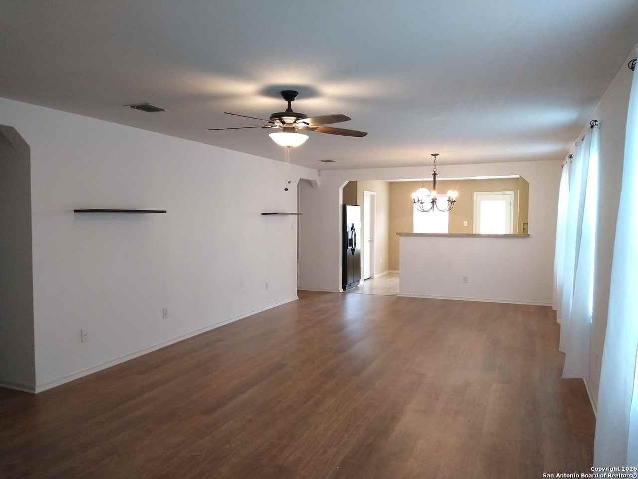 5902 Trent Rnch - Photo 4 of 16