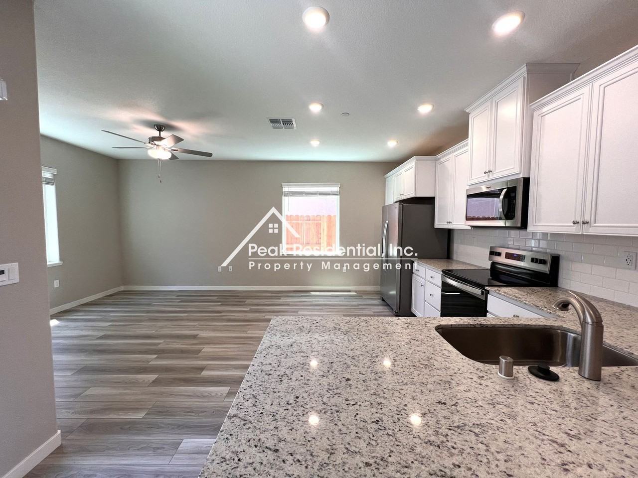 2973 Bowery Ln - Photo 5 of 21