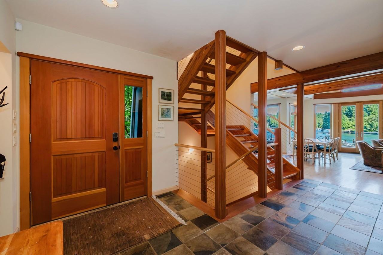 15000 Sivertson Rd Ne - Photo 4 of 50