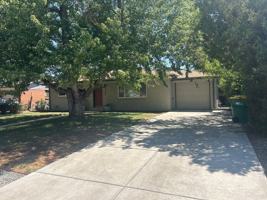 featured image of 1544 S Chase Ct