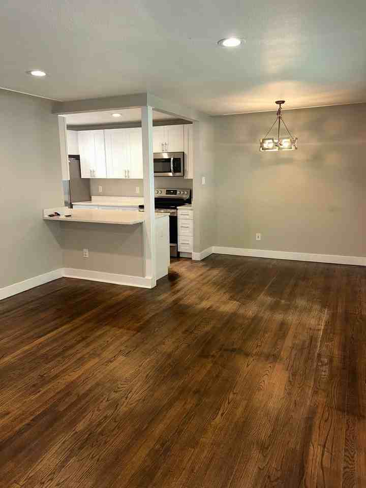 1544 S Chase Ct - Photo 3 of 28