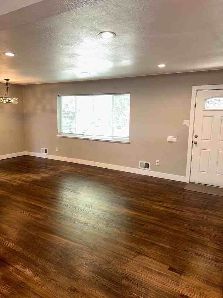 1544 S Chase Ct - Photo 6 of 28