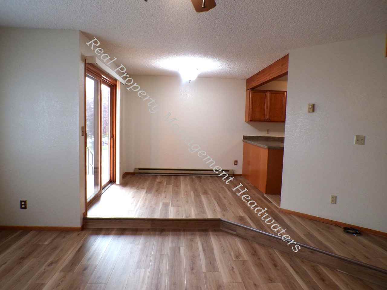 2552 Heritage Dr - Photo 7 of 20
