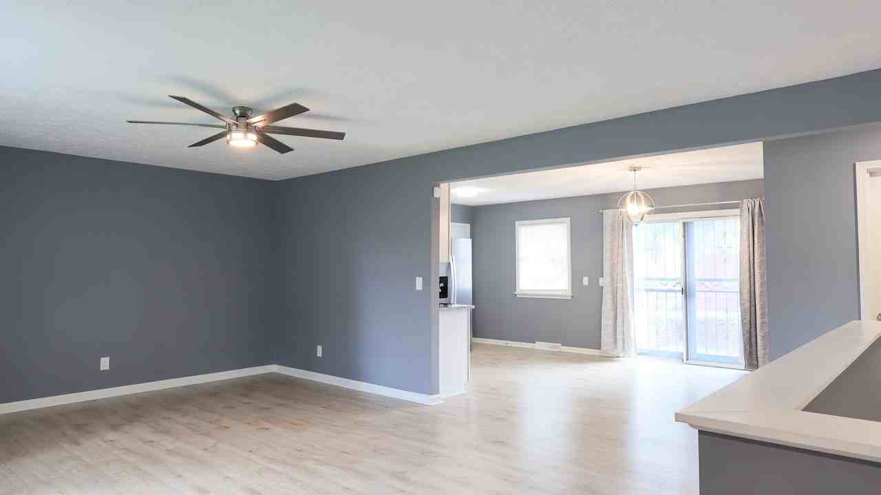 712 Plaza Dr - Photo 3 of 24