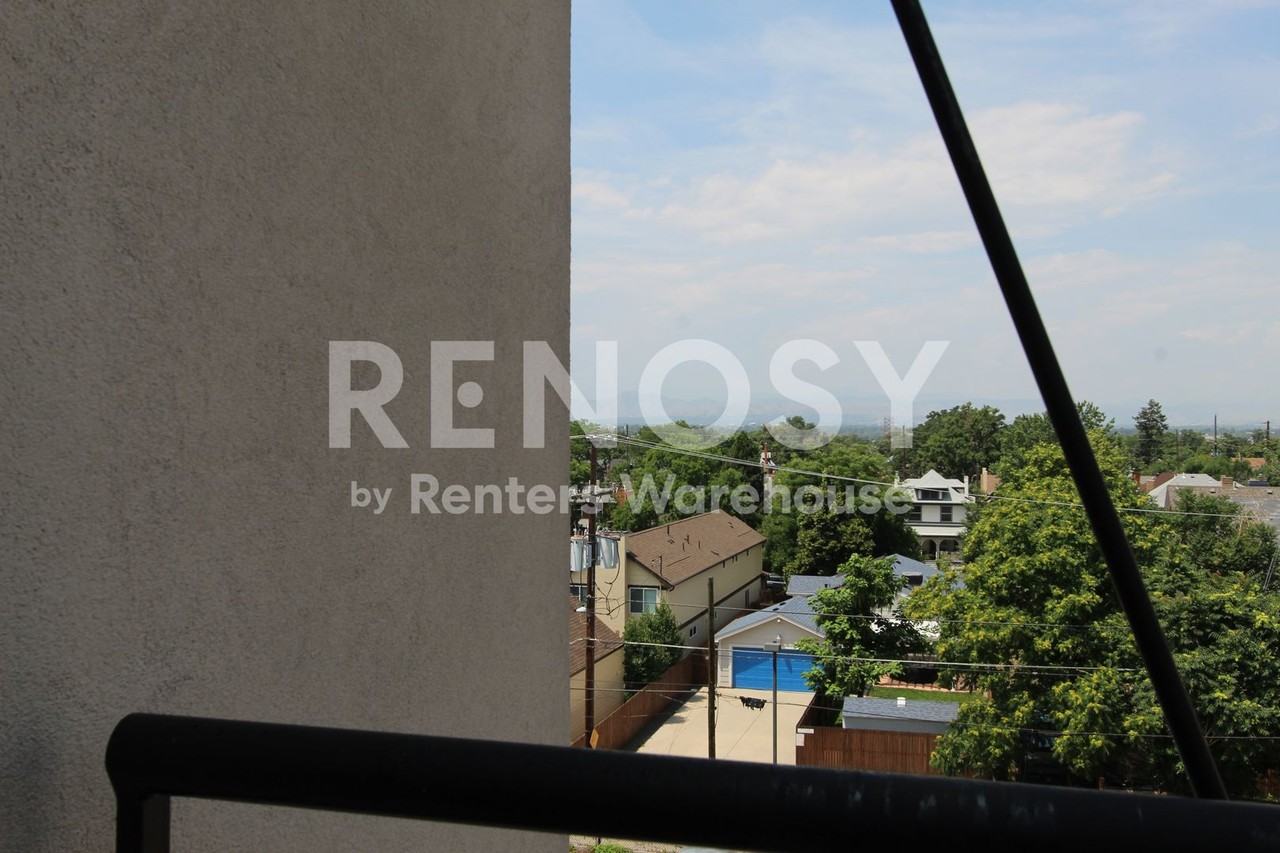 277 N Broadway - Photo 6 of 19