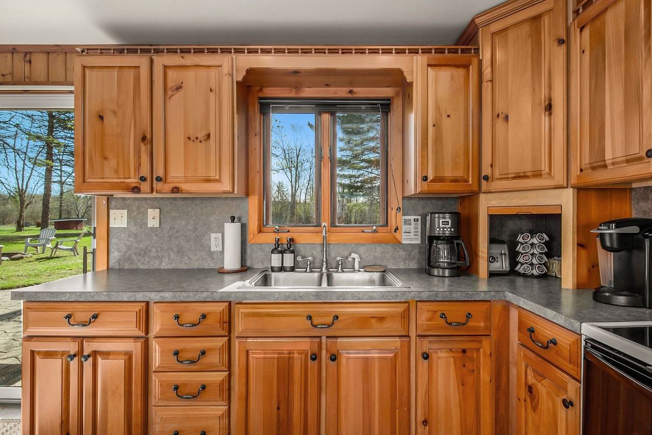 2120 Walleye Ln - Photo 5 of 24