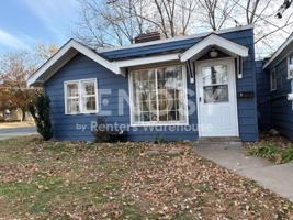 featured image of 305 1st Ave S