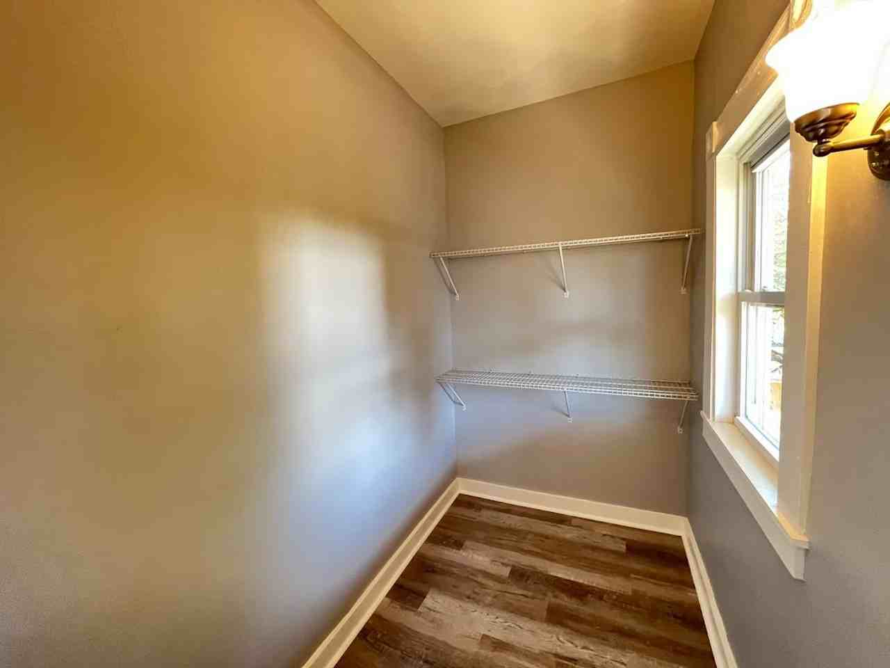 83 Saint James Ave - Photo 3 of 12
