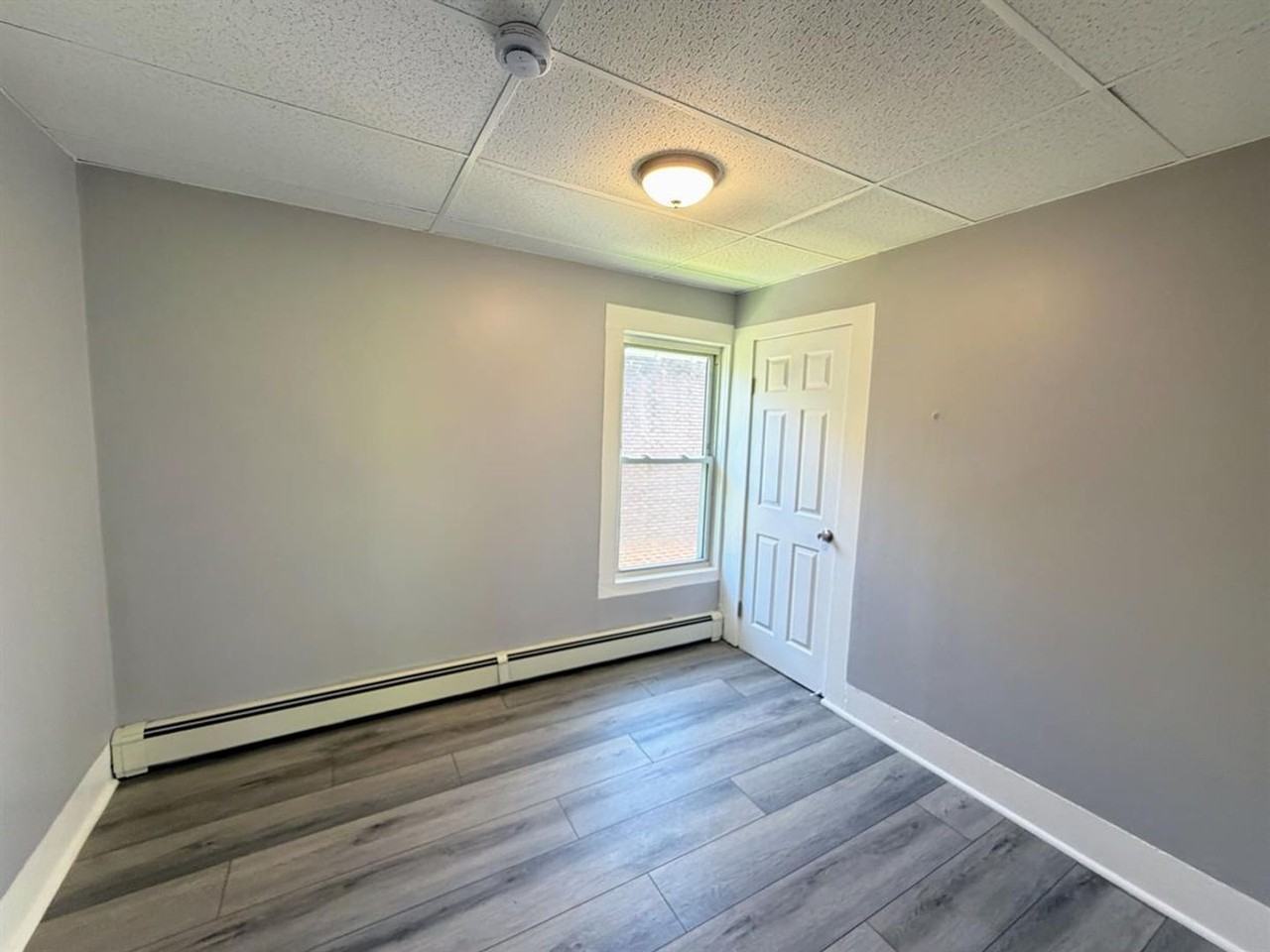 30 Loring St - Photo 6 of 14