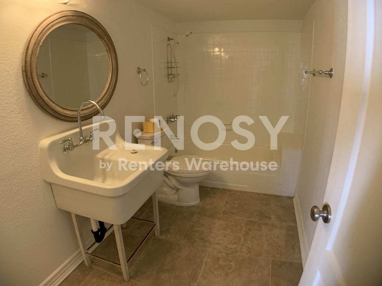 3420 W Danbury Dr - Photo 5 of 23