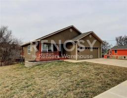 featured image of 3836 Lloyd St