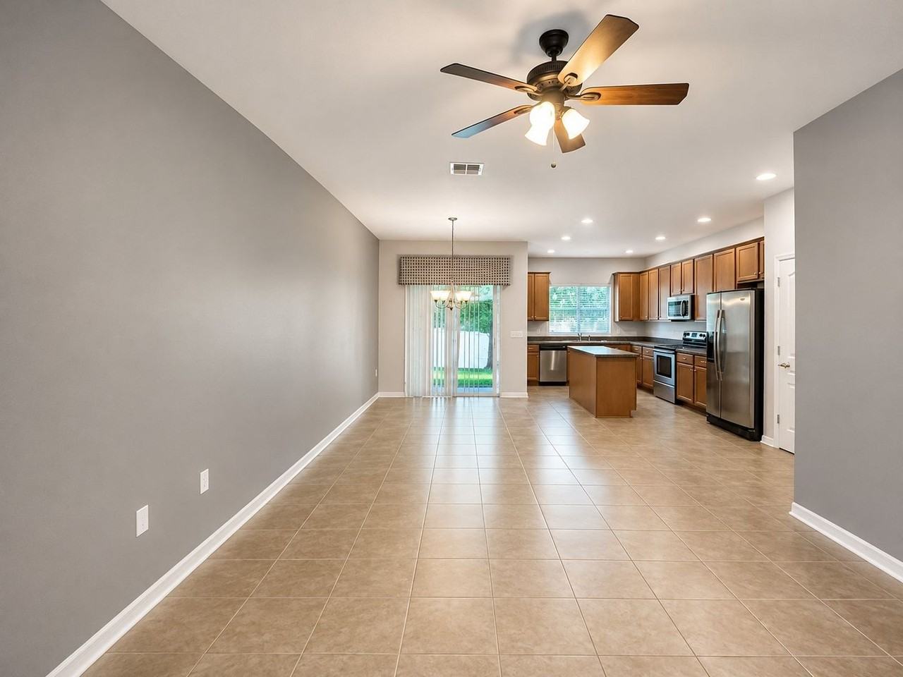 5602 Rutherford Pl - Photo 4 of 15