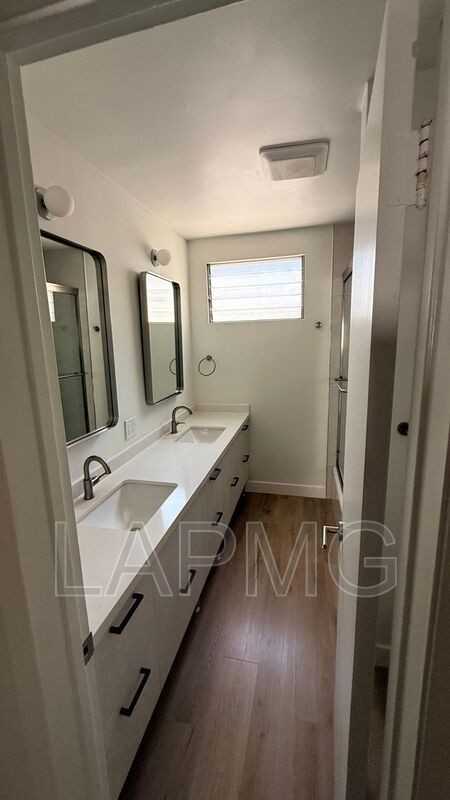 119 N Hillcrest Blvd #16 - Photo 4 of 4