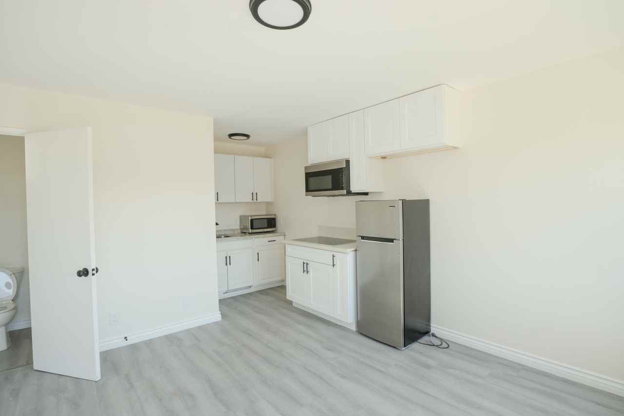 821 W 167th St #1 - Photo 2 of 9