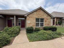 featured image of 907 Ferrara Circle #A