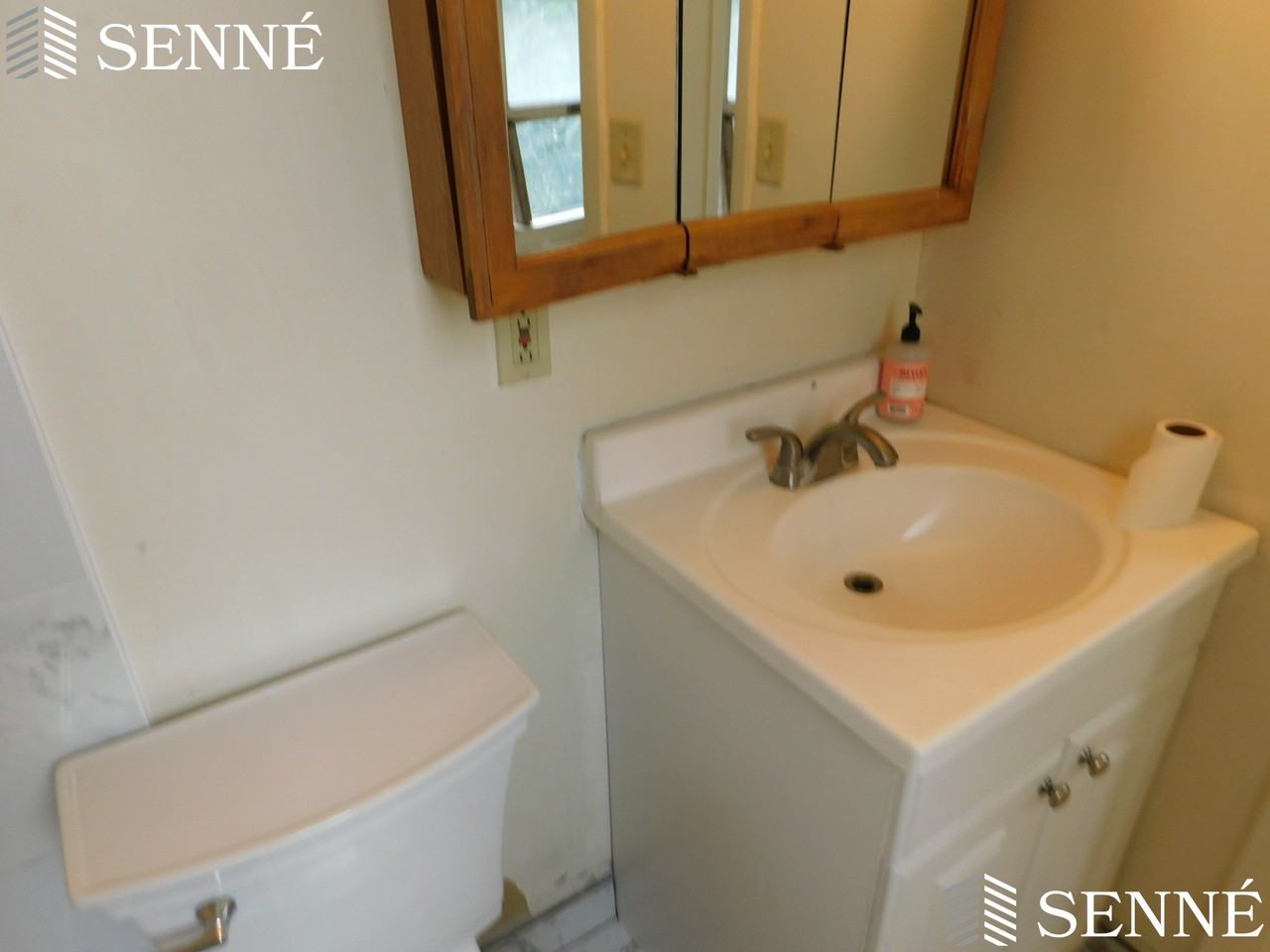10 Gilmore St #3 - Photo 6 of 9