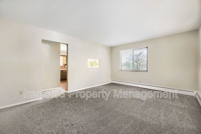 1142 W Ida Ave #A - Photo 3 of 21