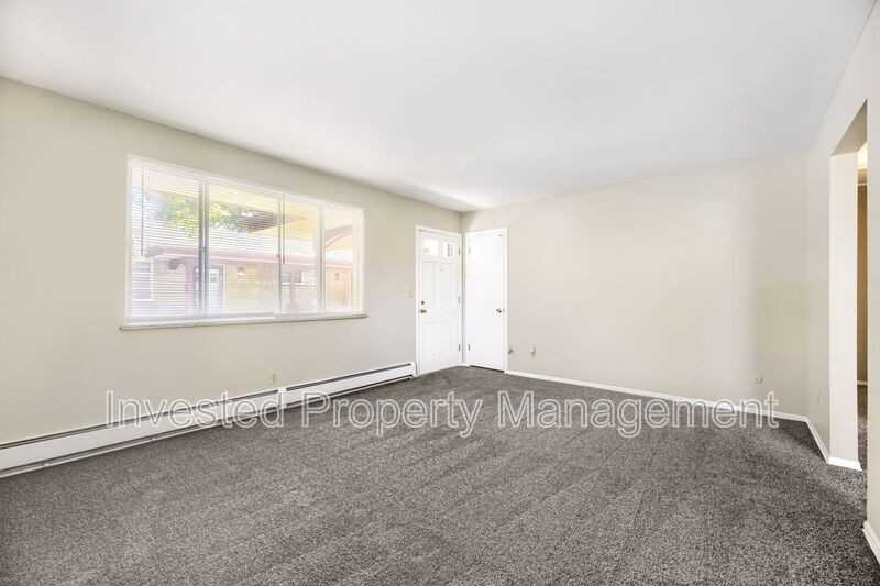 1142 W Ida Ave #A - Photo 5 of 21