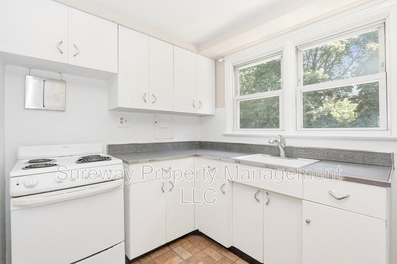 2008 Maple Ave #B - Photo 5 of 15