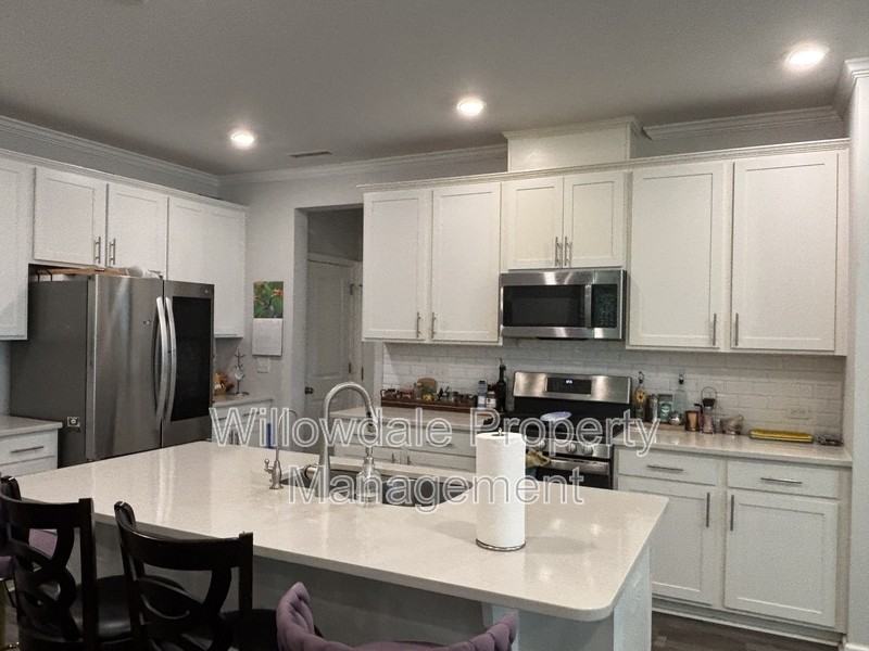 203 Gremar Dr - Photo 7 of 50