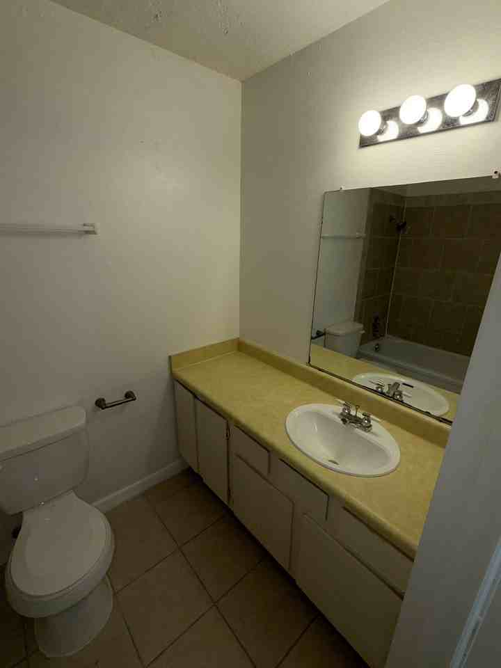 3608 Robinhood Drive - Photo 3 of 15
