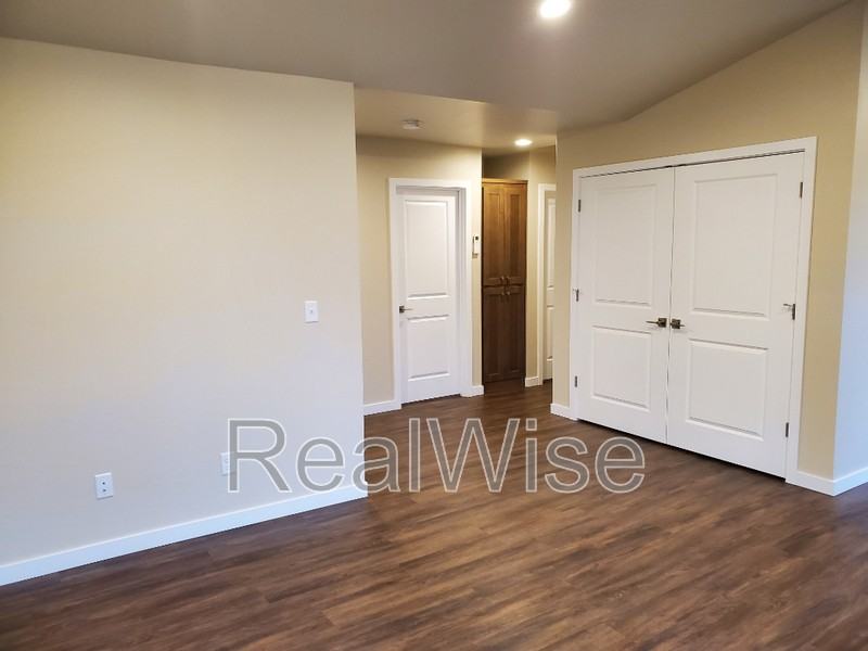 228 Cheryl Ln #13 - Photo 3 of 22