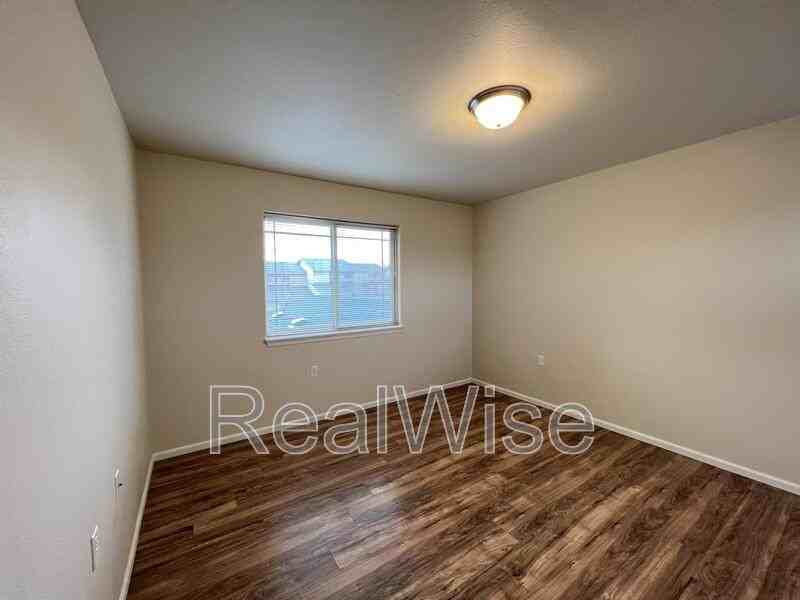2250 Sw 21st St #18 - Photo 7 of 27
