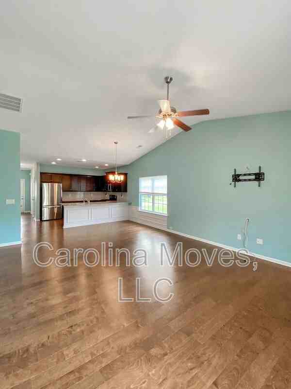 200 Hartwood Lake Ln - Photo 6 of 16