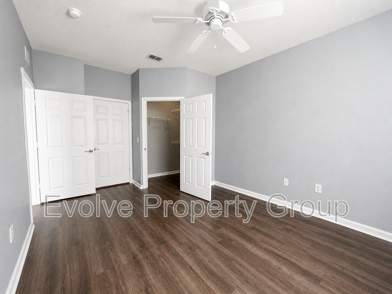 8775 Sartori St #102 - Photo 4 of 18