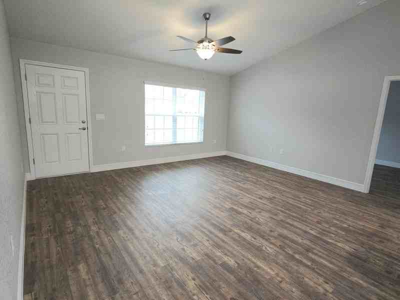 2797 Sw 161st Loop - Photo 4 of 12