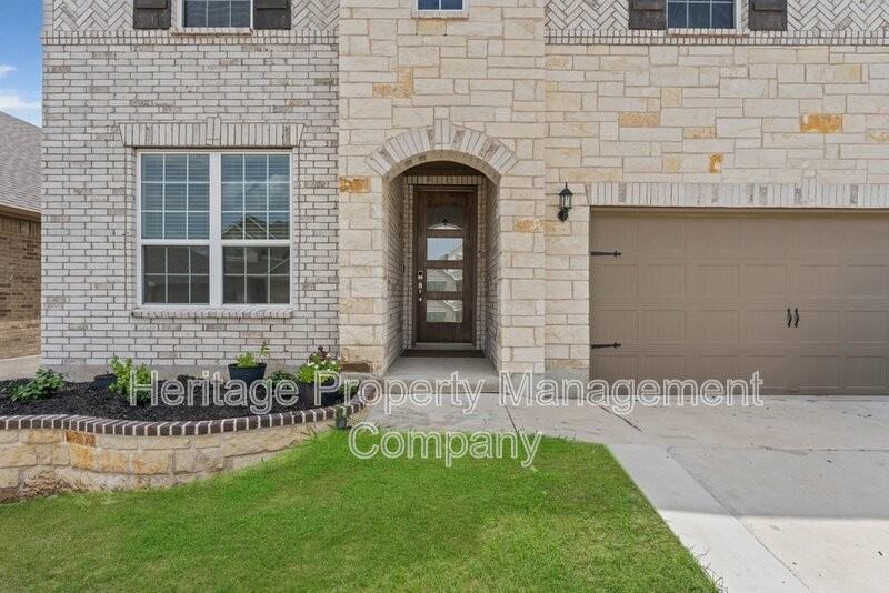 942 Blue Violet - Photo 3 of 50