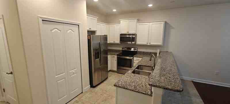 8933 Azalea Sands Ln - Photo 7 of 20