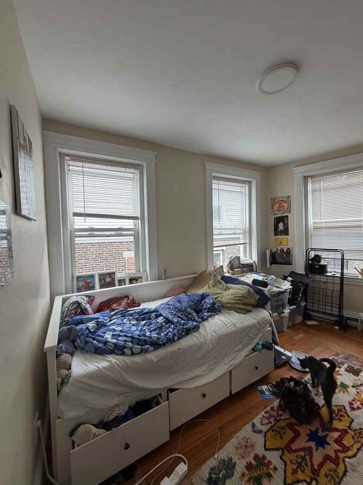 898 Huntington Ave #5 - Photo 5 of 16