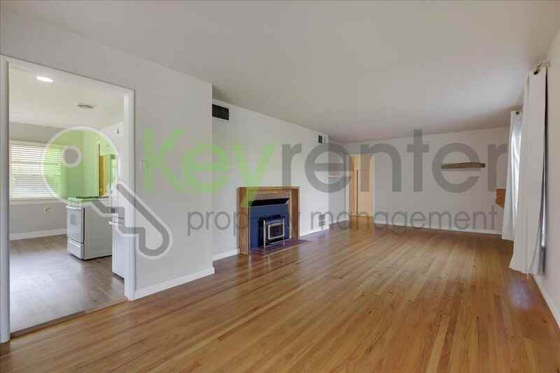 3124 Brophy Dr - Photo 6 of 36