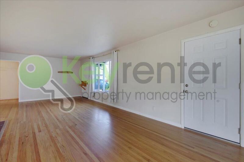 3124 Brophy Dr - Photo 7 of 36