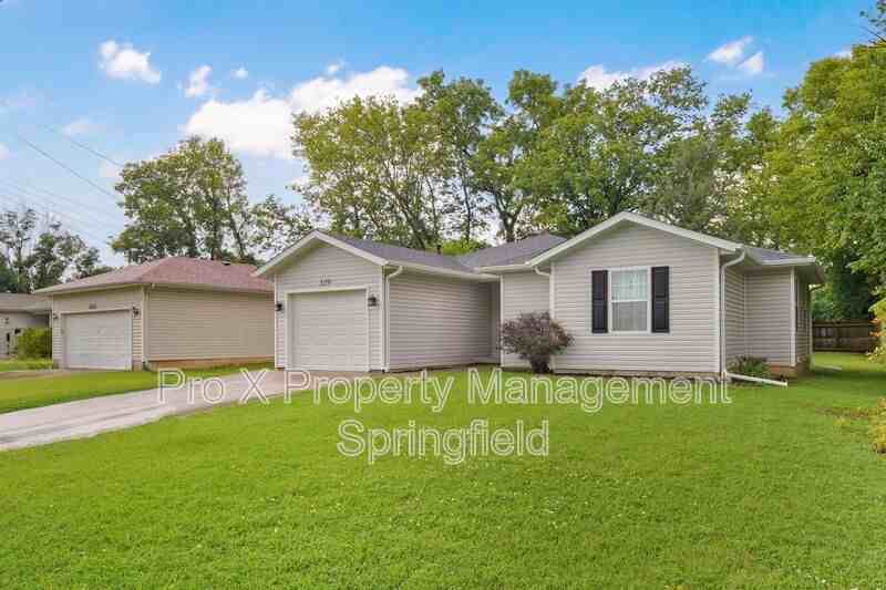 3119 W Water St - Photo 2 of 22