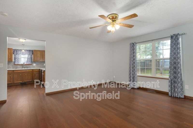 3119 W Water St - Photo 7 of 22