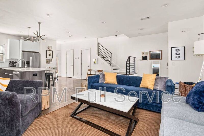 208 Myrtle St #A - Photo 2 of 10