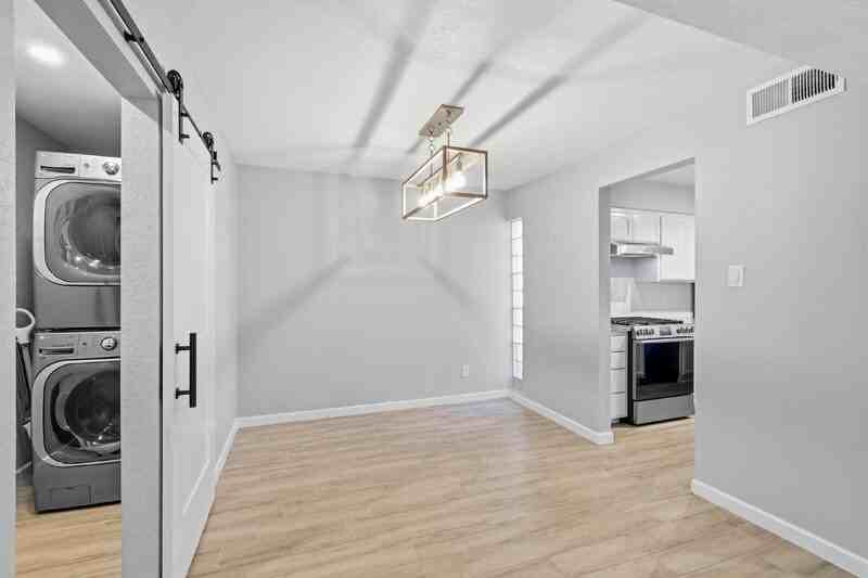 2233 E Highland Ave #134 - Photo 4 of 20