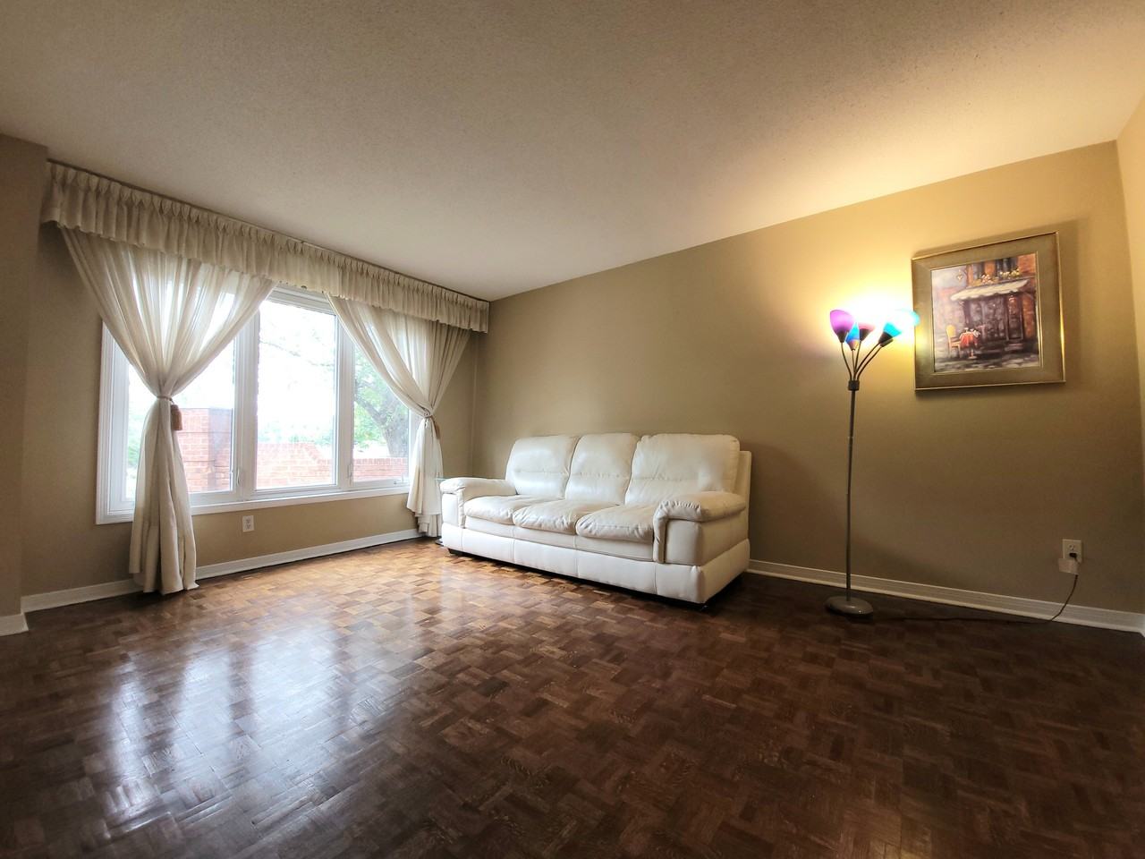 6 Edgecroft Trail - Photo 2 of 13