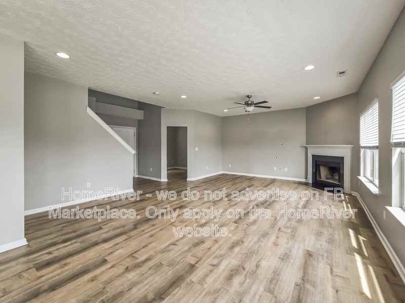 7905 Housefinch Ln - Photo 7 of 25